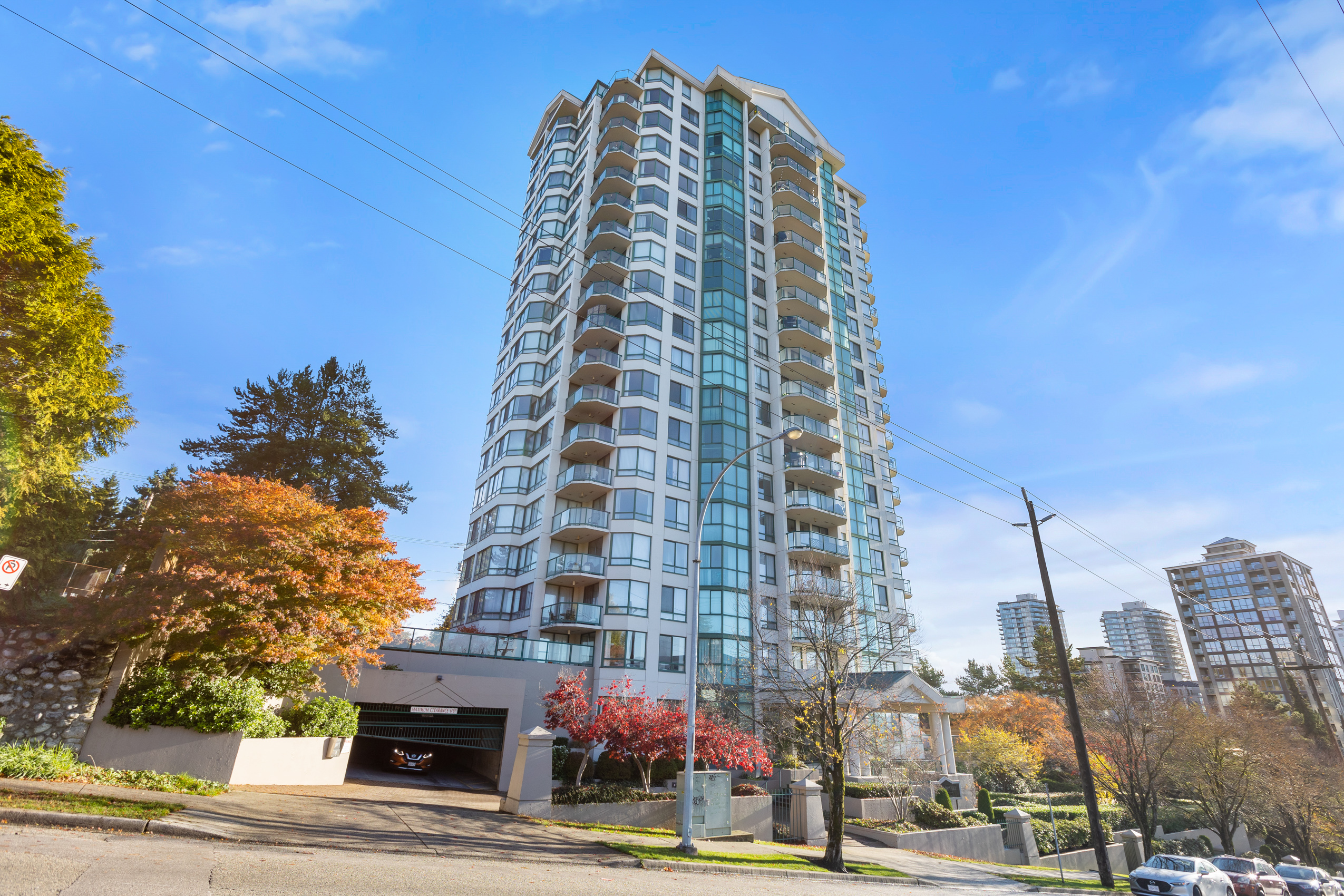 Just Listed | 205 121 Tenth Street, New Westminster